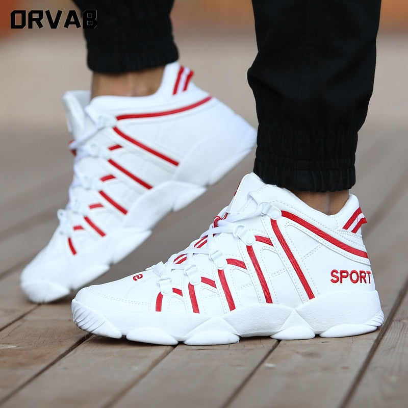 Zapatillas de deporte de lujo de marca a la moda para hombre, zapatos informales de ocio urbano de cuero dividido, calzado transpirable para caminar, zapatos planos para hombre