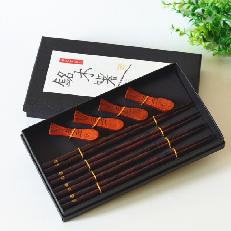 8PCS Housewarming 4 Chopsticks+4 chopsticks Holders Handmade Natural Wood Set