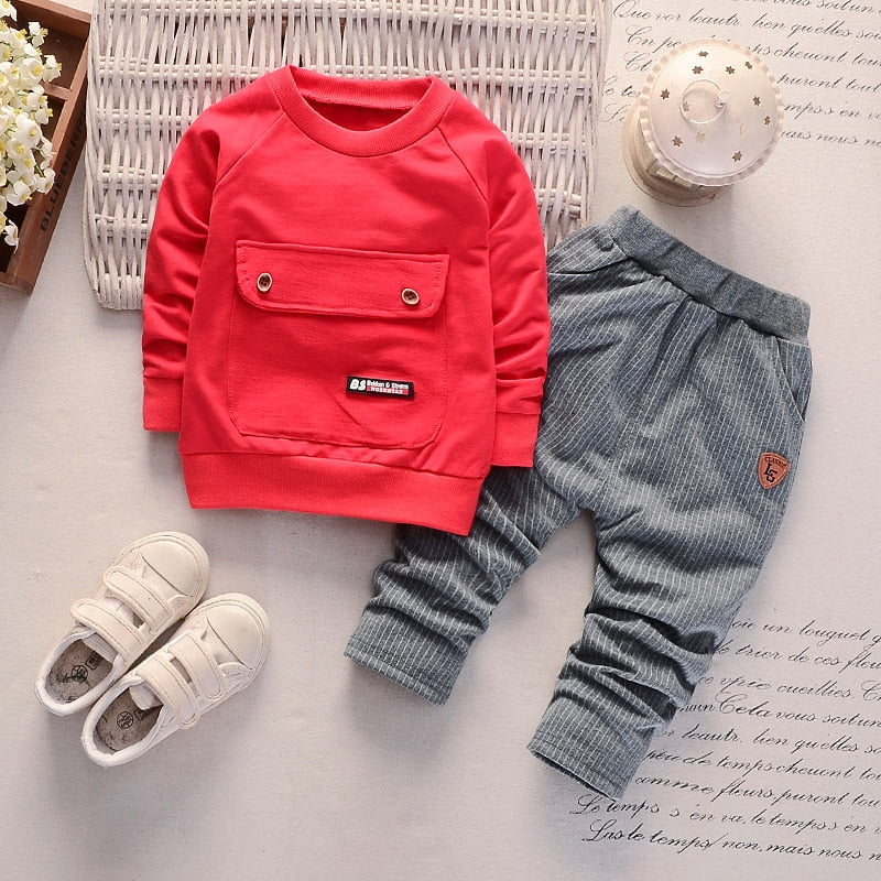 PatPat 2020 nuevo conjunto de sudadera y pantalones con bolsillo frontal de otoño e invierno para niños pequeños conjuntos de ropa para bebés y niños