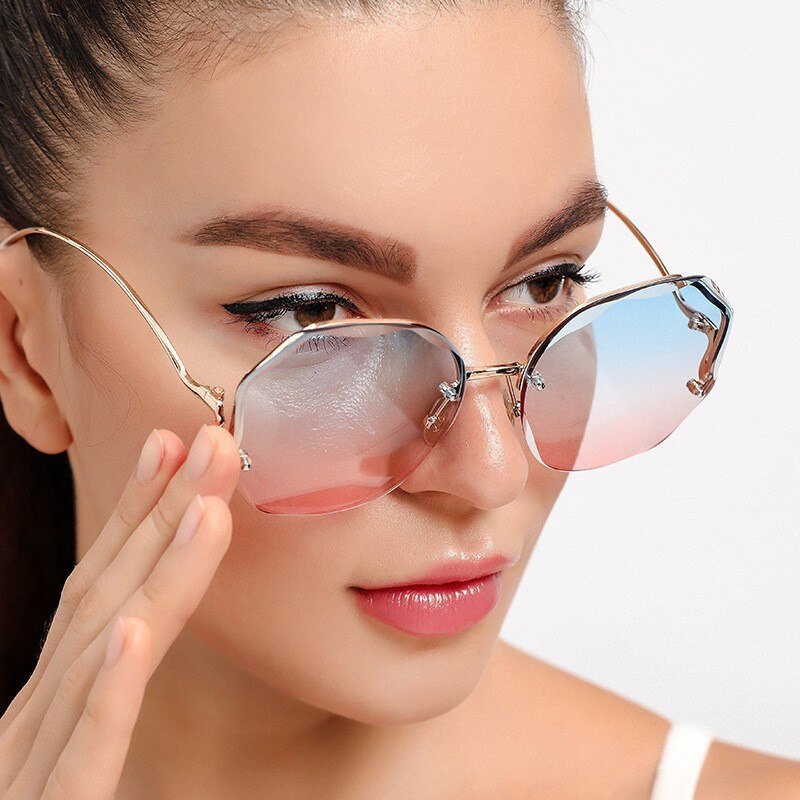 Gafas de sol con gradiente para mujer, anteojos femeninos de moda para exteriores, para vacaciones, ocio, estilo playero